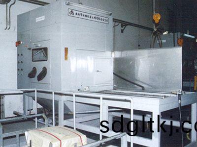 濕式數(shu)控噴砂機